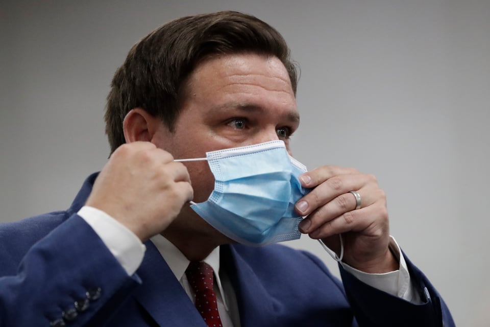 Demandan al gobernador de Florida, buscan bloquear orden de reapertura de escuelas ante coronavirus (FOTO) featured image