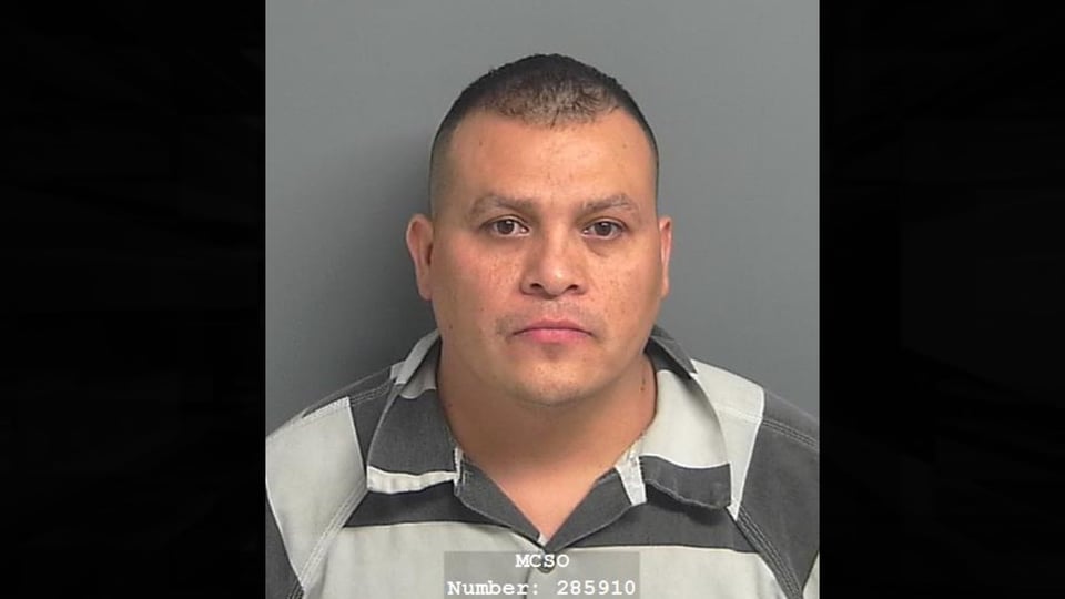 Texas: Hispano indocumentado es acusado de vender drogas en un bar featured image