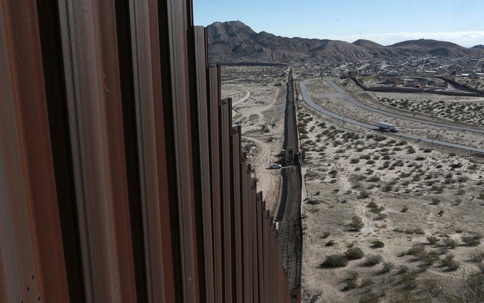Piden a EE.UU. que comparta datos de ADN para buscar a migrantes featured image