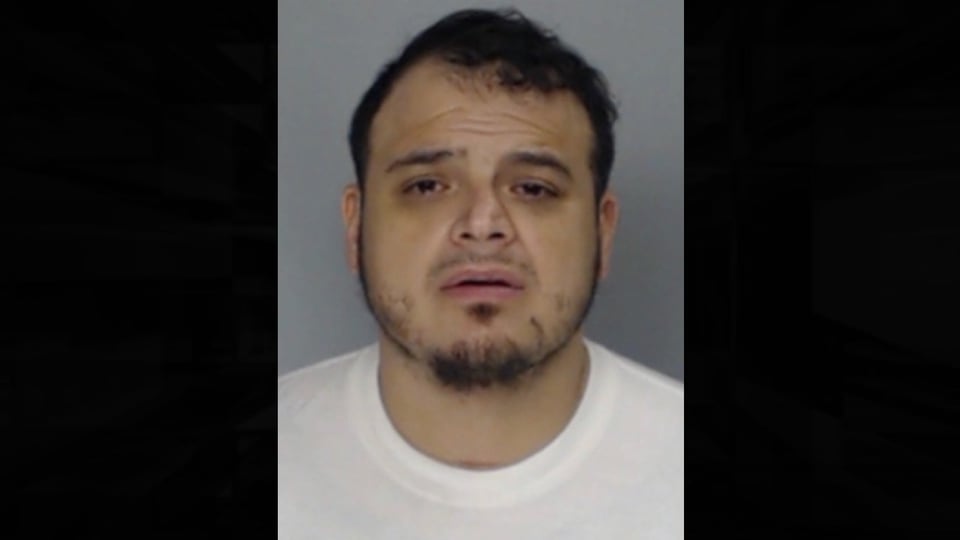 Hispano fugitivo en Texas por asalto sexual es detenido en Alaska featured image