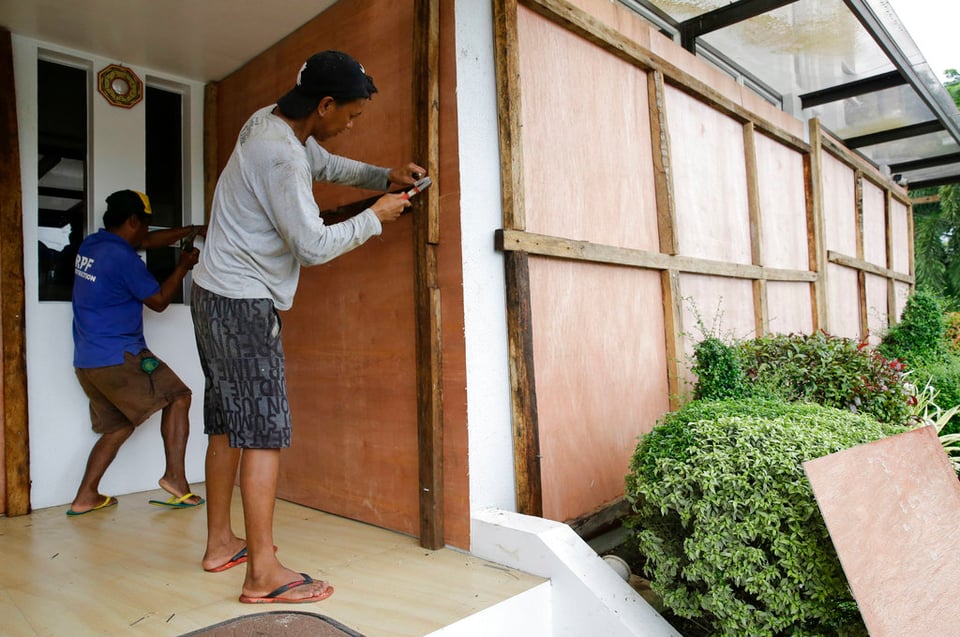 Potente tifón Mangkhut se acerca a norte de Filipinas, China