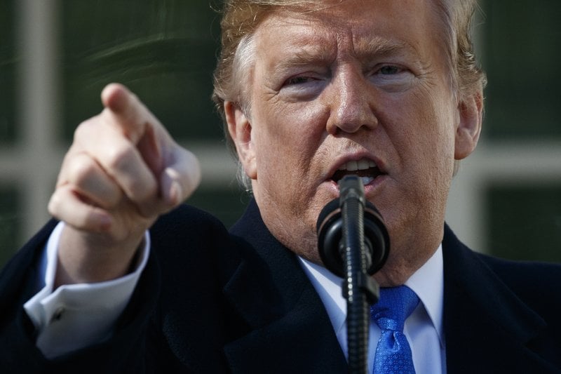 Trump ‘pone trampas’ para sacar a los traidores de la Casa Blanca, según libro