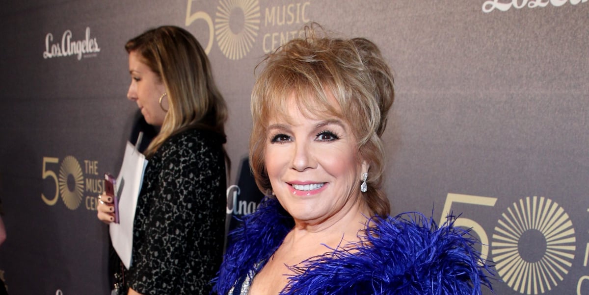 El día que Vikki Carr sorprendió con anuncio de trágica muerte (FOTO)