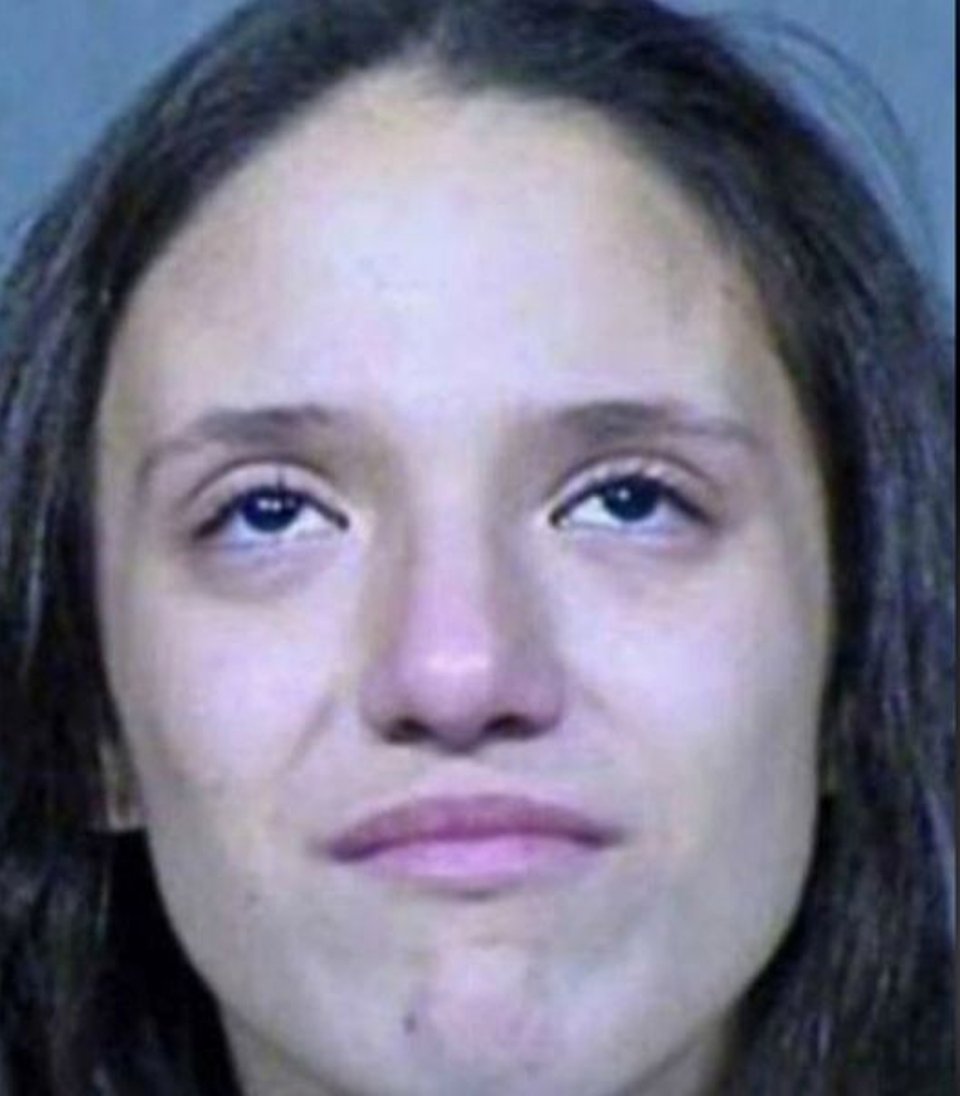 Crónica: Madre del infierno asesinó a sus bebés mientras cantaba canciones de cuna featured image
