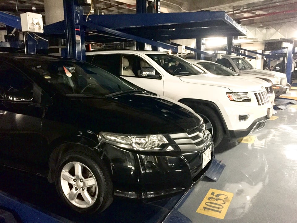 Nuevo Congreso de México subastará flotilla de 160 autos de exsenadores