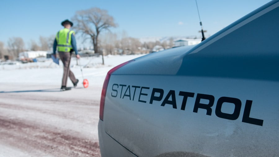En víspera del Thanksgiving vuelca autobús en Colorado con 49 hispanos