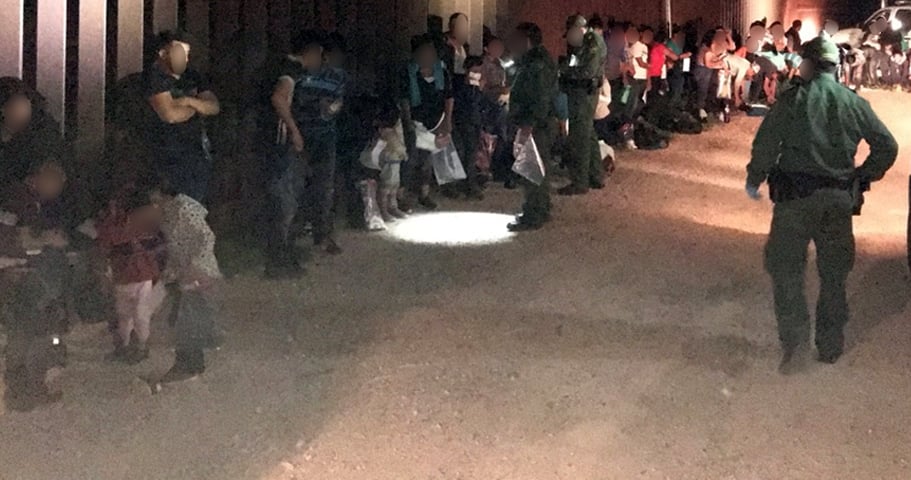 Detienen casi un centenar de indocumentados en la frontera