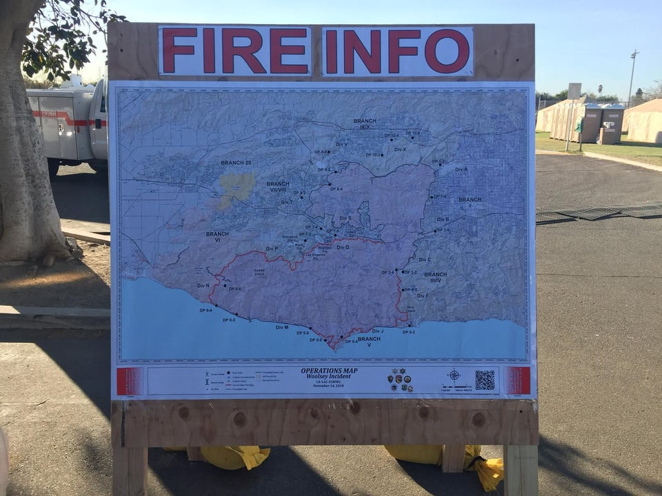 Equipos forenses continúan búsqueda de decenas de desaparecidos en incendios de California featured image