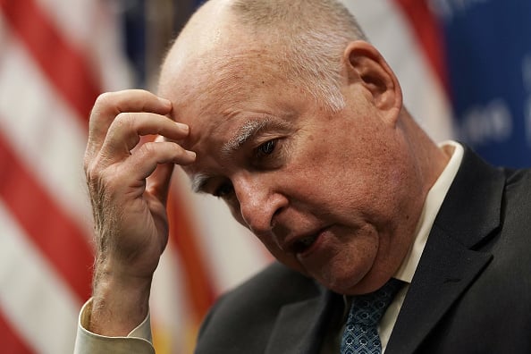 Gobernador de California veta dos propuestas proinmigrantes