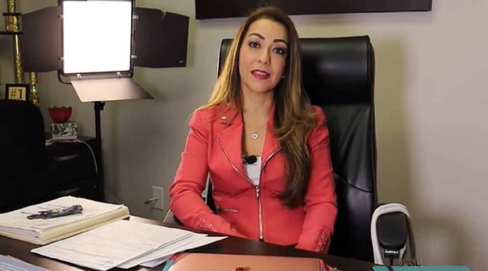 María Martínez: Invierte tus taxes en un plan de retiro