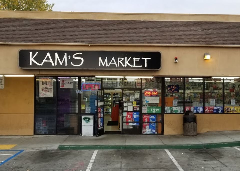 Empleado de tienda en California mata a hombre que intentaba robarle (VIDEO)