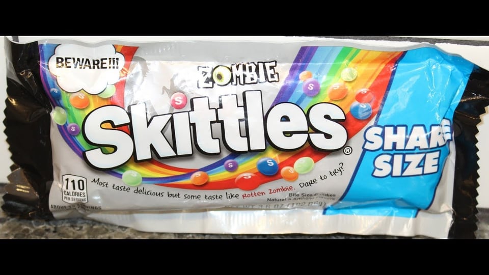 Zombie Skittles para Halloween saben a «carne podrida» ¿Te atreves a probar? featured image