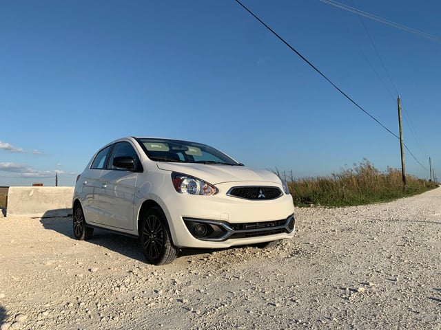 Mitsubishi Mirage 2019: el peor y mejor carro que te puedes comprar