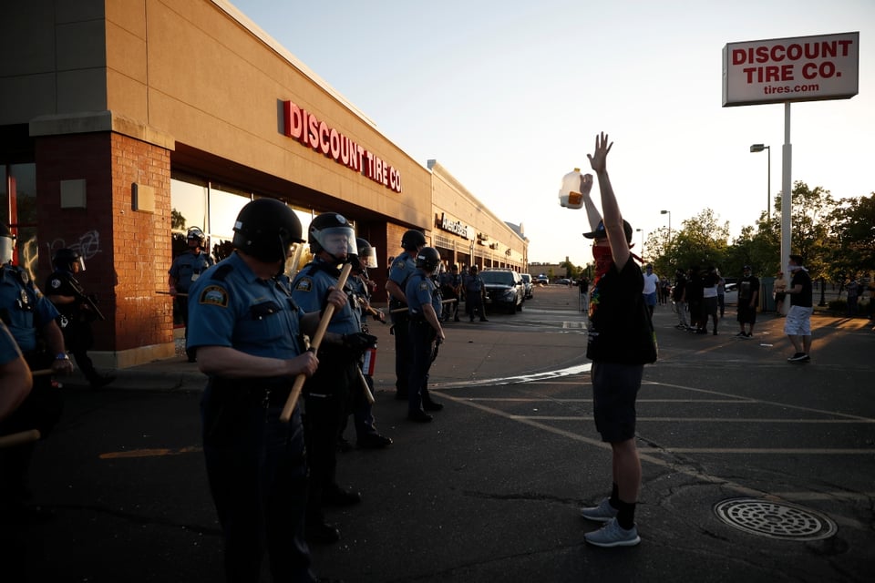 Consejo de la ciudad anuncia planes para disolver el Departamento de Policía de Minneapolis featured image