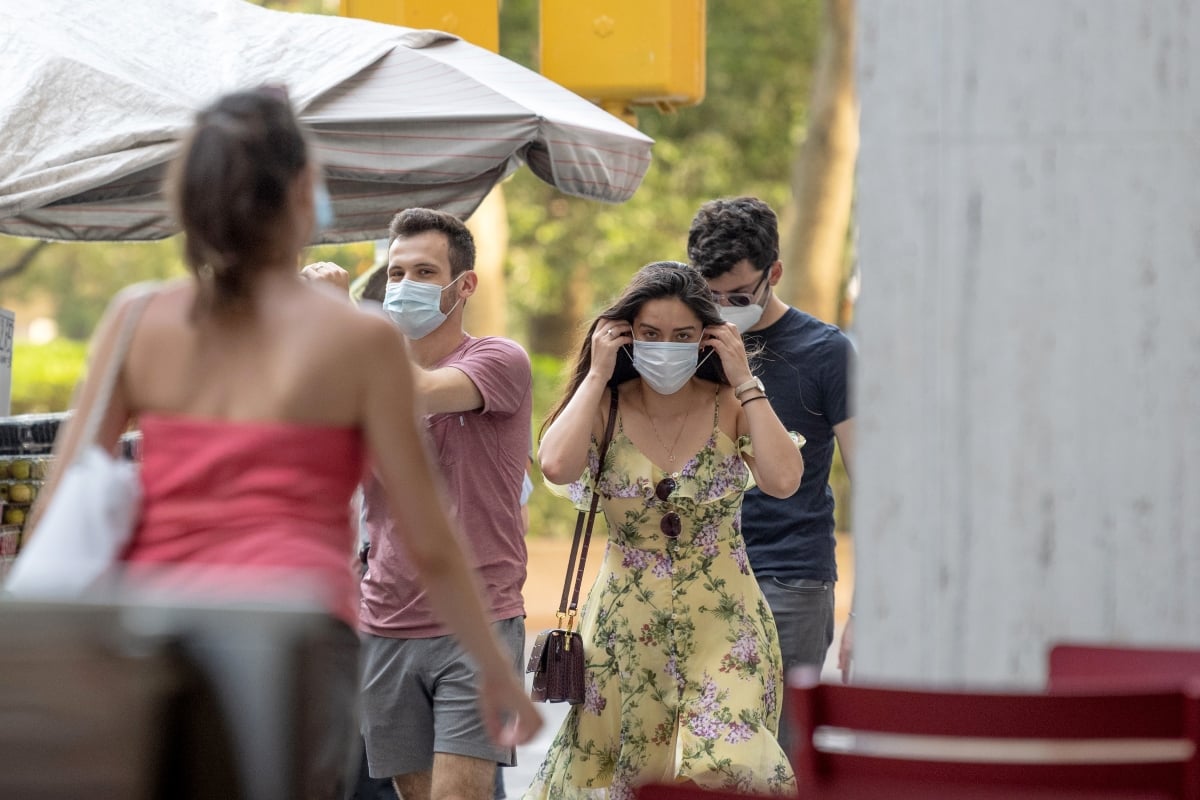 Gobernador de Wisconsin ordena uso de mascarillas obligatorio en el estado