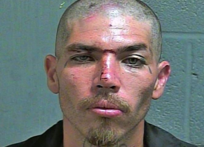 Reo hispano escapa del piso doce de una prisión de Oklahoma