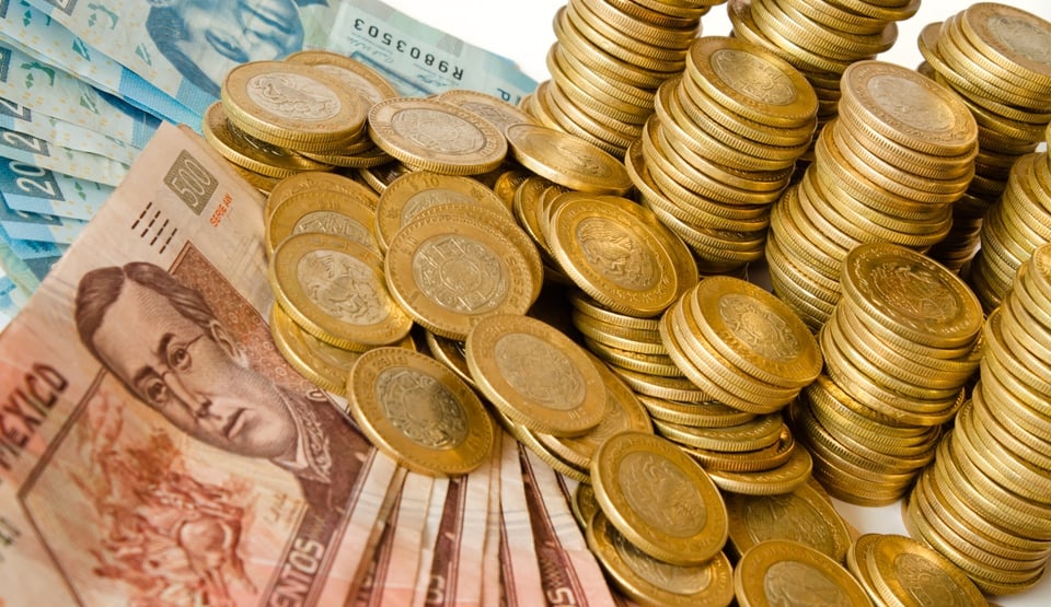 Peso mexicano 16 julio se ‘enfrenta’ al dólar y termina dando un paso atrás featured image