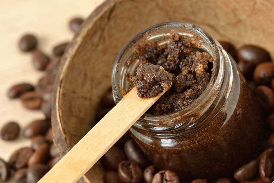 Usos efectivos del café en tu rutina de belleza (VIDEO)