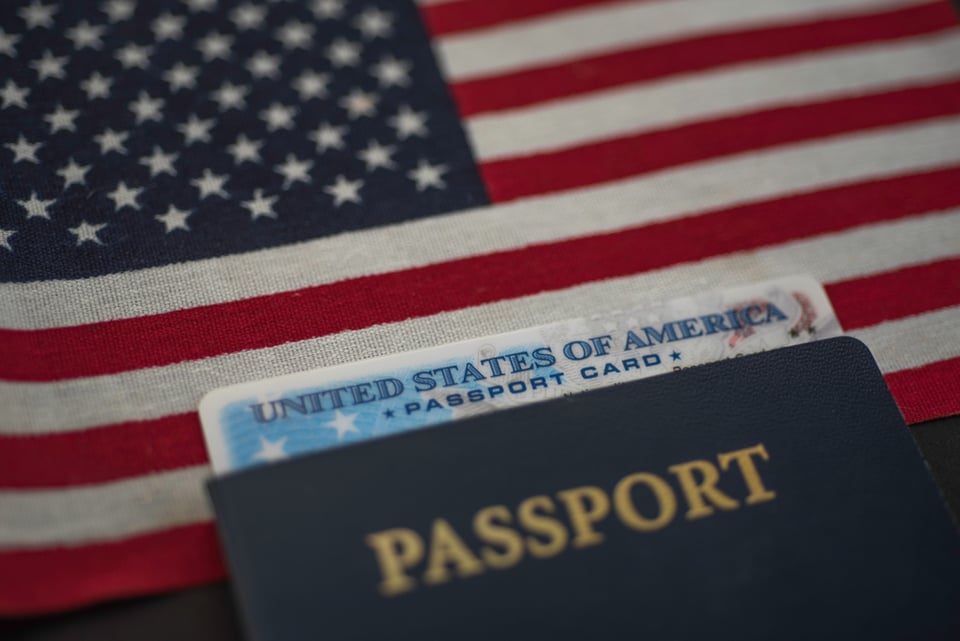 ¿Necesita pasaporte para cruzar la frontera entre EE.UU. y México por tierra?