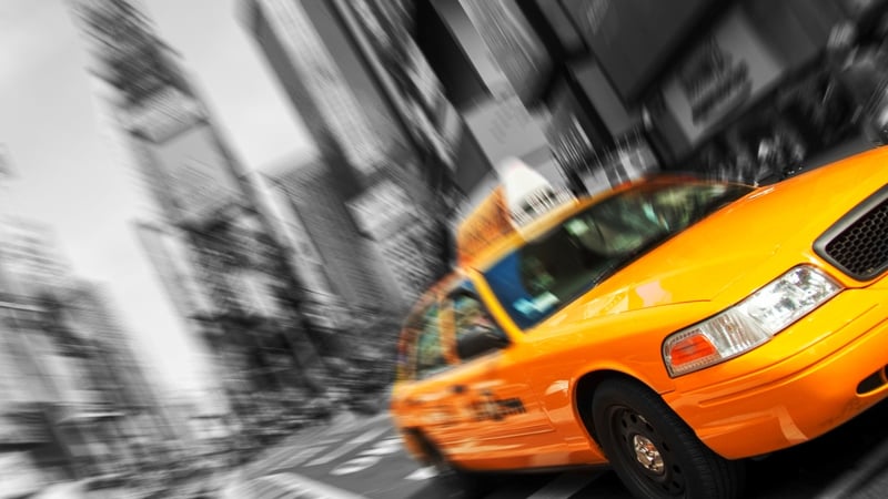 Crónica: Taxista hispano se la jugó por su familia… ahora enfermó de coronavirus