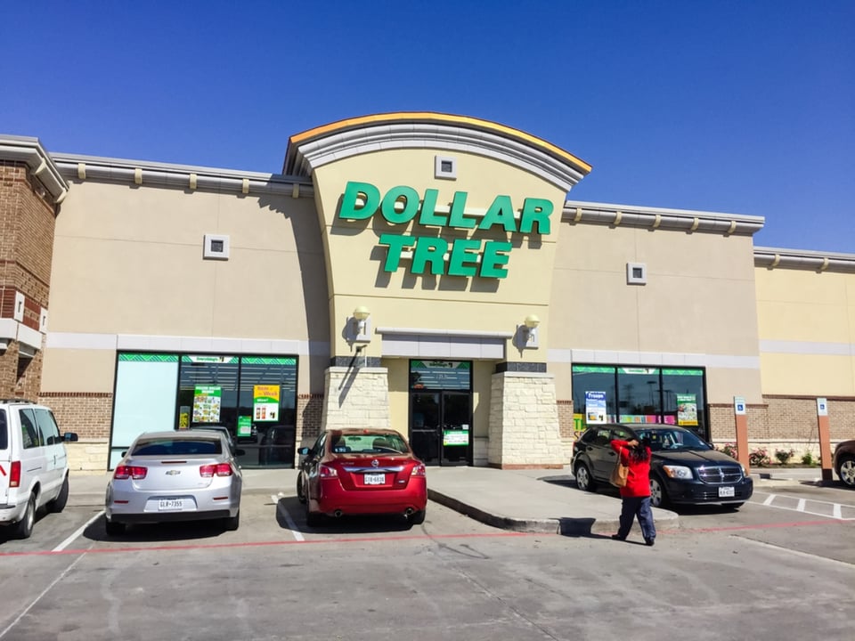 Dollar Tree y Family Dollar vuelven a revertir regla de mascarilla