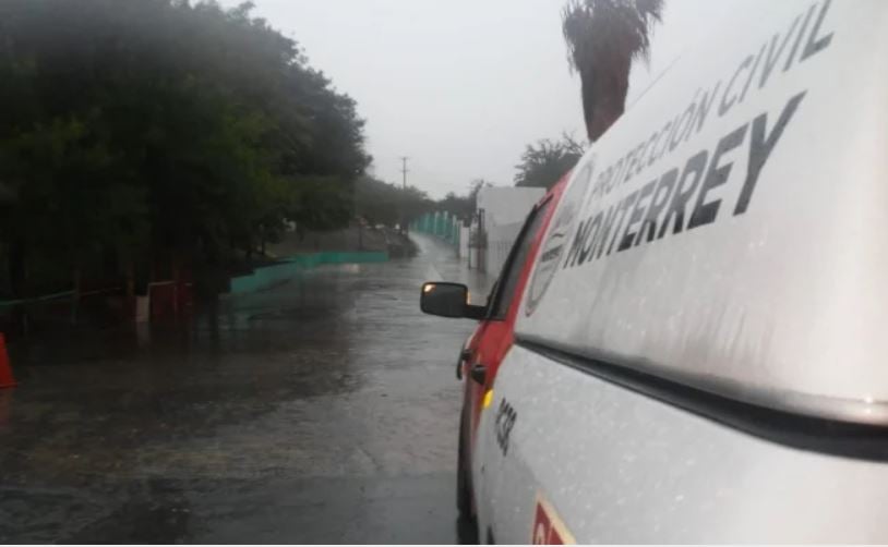 Granizo y hasta un tornado dejan destrozo en estado mexicano de Nuevo León featured image