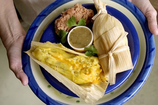 Receta: Tamales verdes con pollo