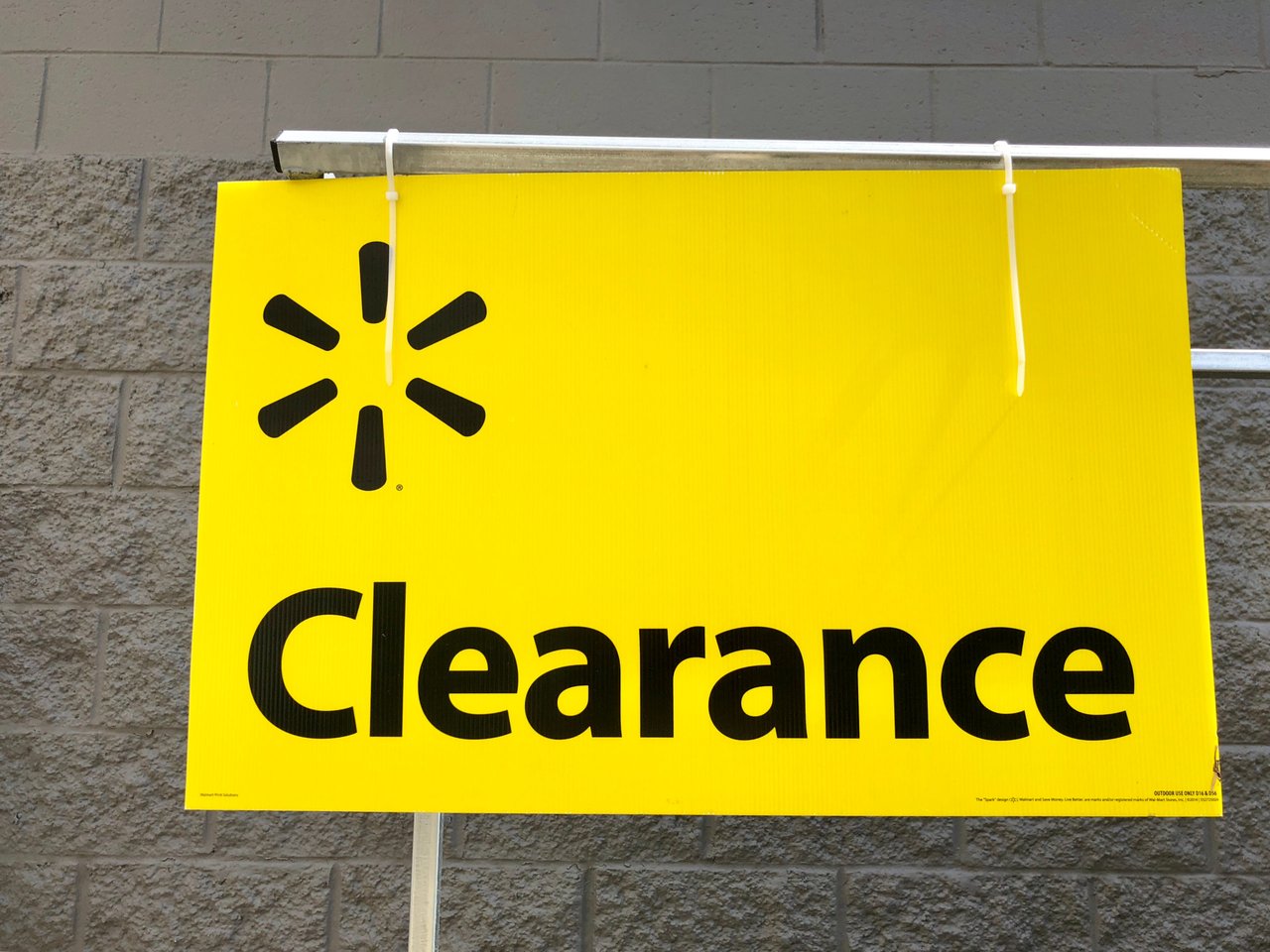 Walmart cierra 11 tiendas en Estados Unidos