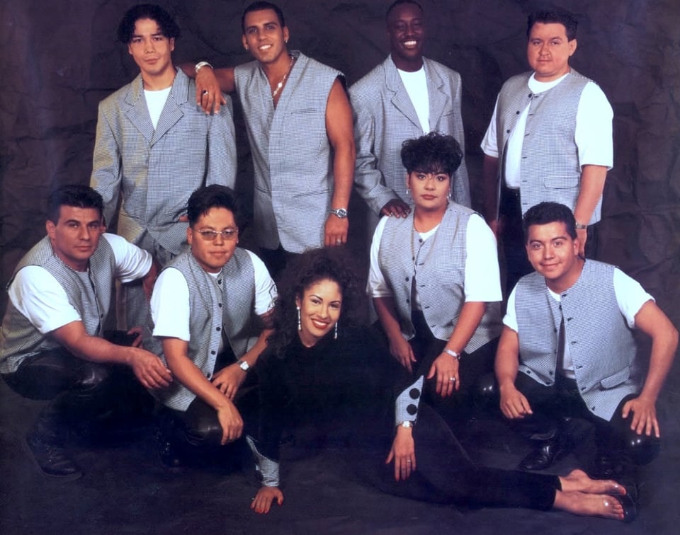 Viudo de Selena anuncia lo que la familia le quiere hacer y lo defienden en redes (FOTO)