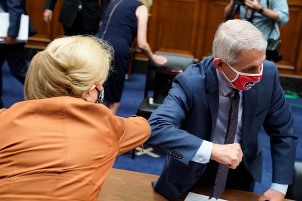 Fauci descarta vuelta a la normalidad en EE.UU. hasta «bien entrado» el 2021