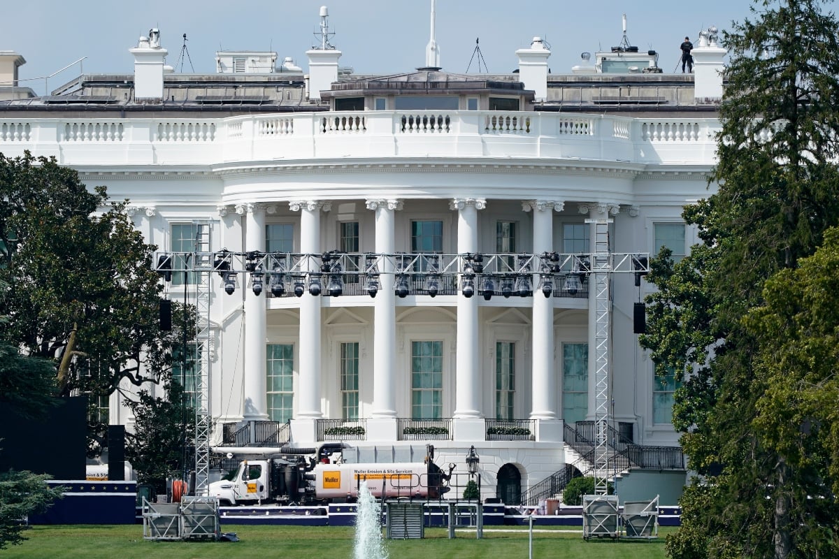 Casa Blanca y Congreso logran acuerdo informal para evitar cierre de gobierno
