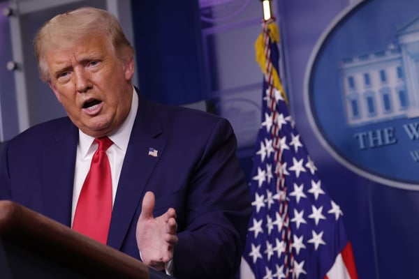 Vacuna de coronavirus: Trump contradice a expertos y promete 100 millones de dosis para fin de año