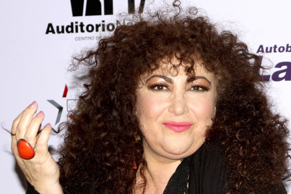 A sus 64 años, Amanda Miguel sorprende a fans con sexy bikini que deja ver sus ‘atributos’ (FOTO)