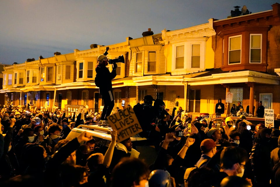 Protestas en Filadelfia tras la muerte de un hombre negro a manos de la policía