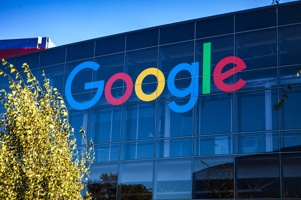 Google no piensa reabrir sus oficinas hasta septiembre de 2021