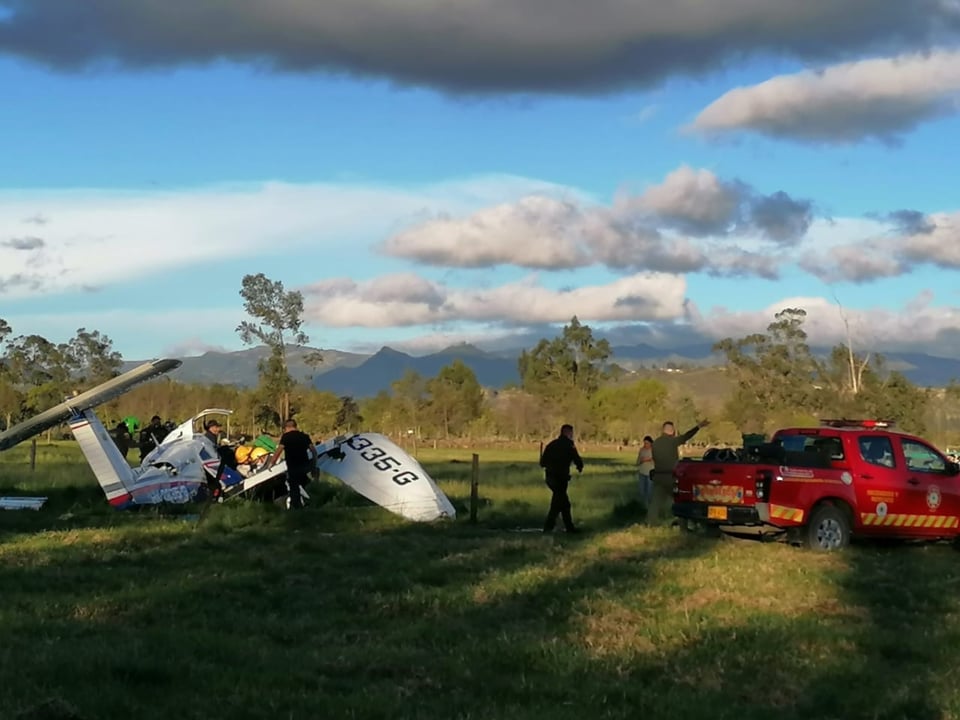 Se estrella avioneta, mueren tres y el único sobreviviente es un bebé hispano