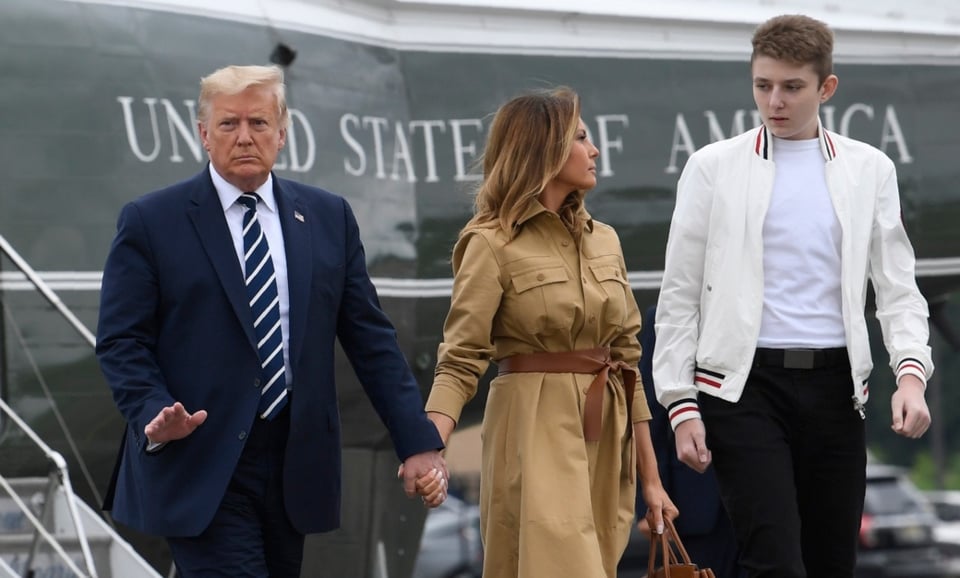 Melania Trump: Barron había dado positivo a COVID-19