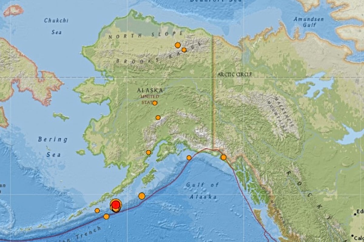 Alaska sigue temblando después del gran sismo y alerta de tsunami (VIDEOS)