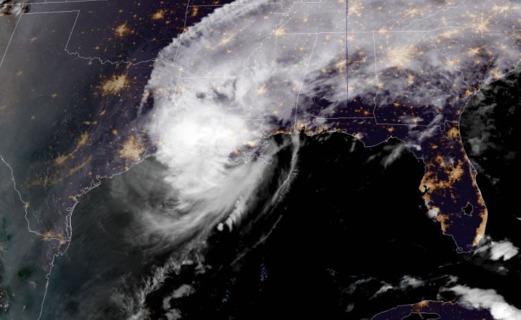 Delta toca tierra en Louisiana como huracán de categoría 2 featured image