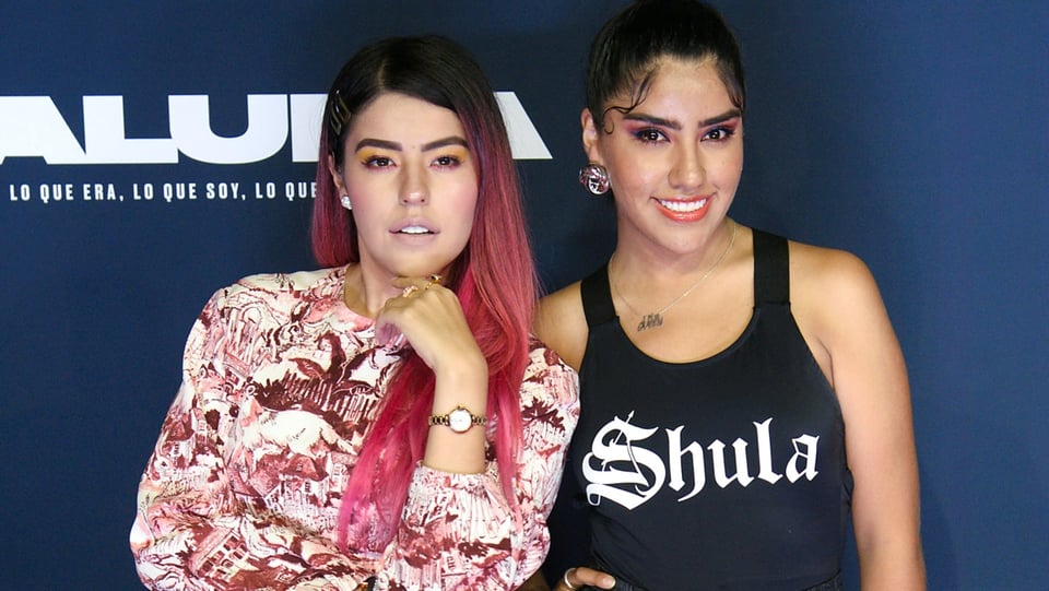 Lesslie y Karen de Los Polinesios en bikini FOTOS