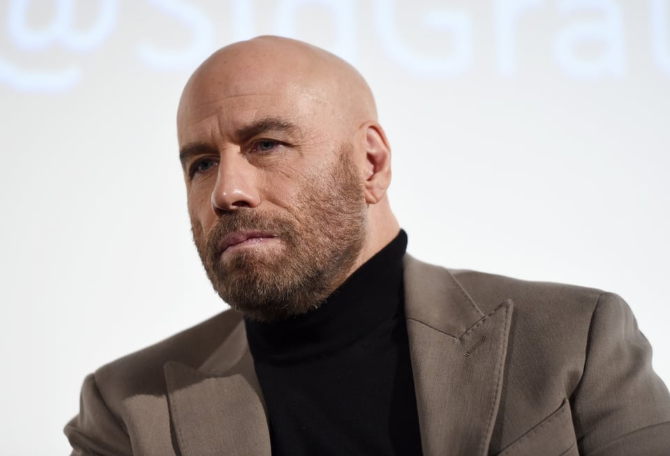 ¡Año de muerte! Tras la pérdida de su esposa, ahora John Travolta vuelve a estar de luto (FOTO)