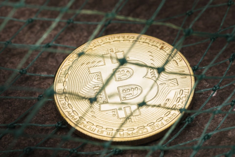 Las drásticas medidas de UK y USA no detendran el comercio de Bitcoin featured image