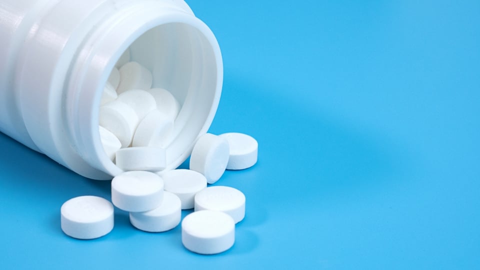CORRECCIÓN: No todos pueden tomar Aspirina para prevenir complicaciones de COVID-19 featured image