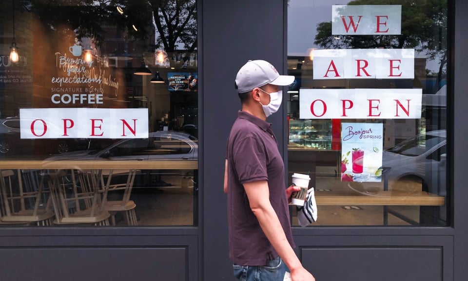 Nueva York: Restaurantes podrán cobrar hasta 10% de recargo por el coronavirus featured image