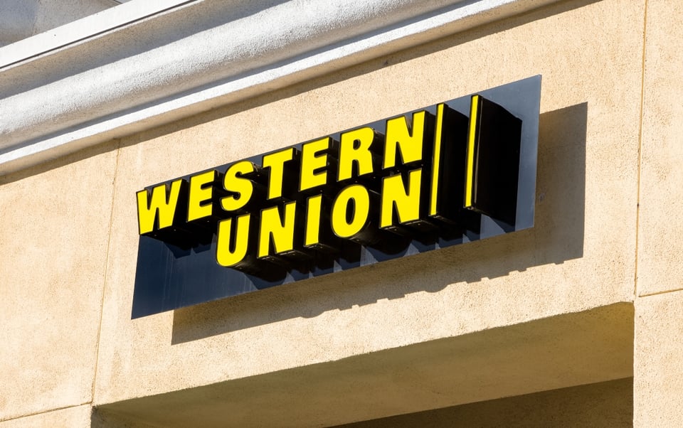 Western Union cierra oficinas en Cuba por sanciones de EE.UU.