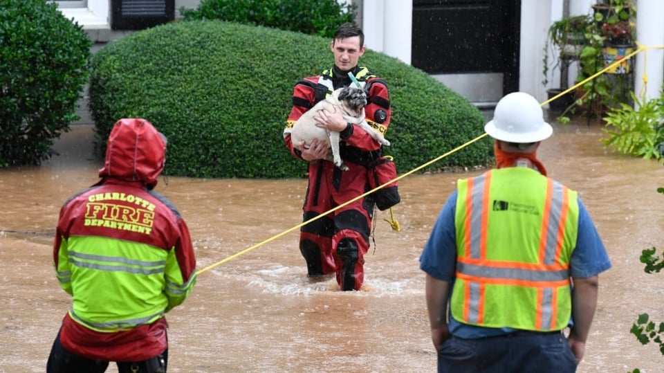 Florida: La tormenta tropical Eta empapa y sale del estado hacia al Atlántico