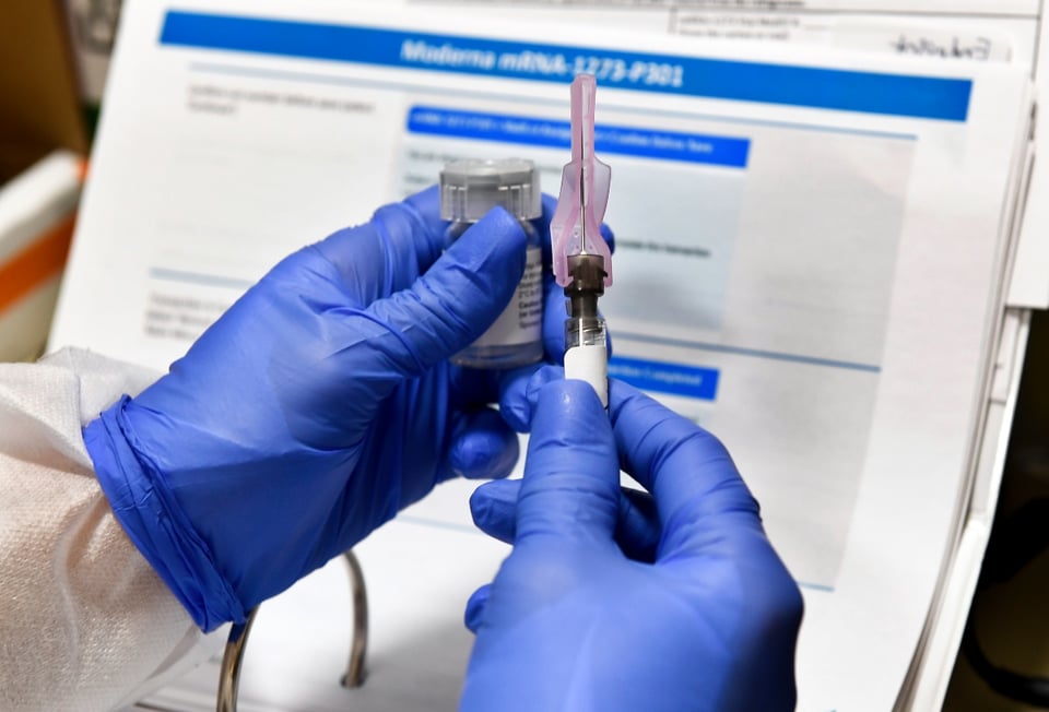 Moderna reporta casi 95% de efectividad en su vacuna contra el coronavirus