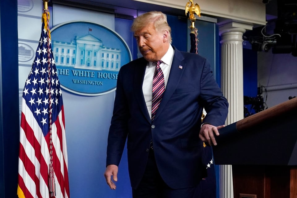 Donald Trump no suelta señalamientos de presunto fraude ante triunfo de Joe Biden (FOTO)