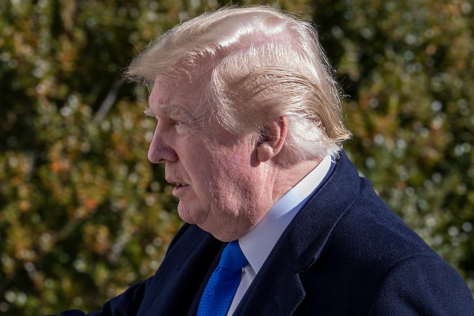 Trump dice que no cambiará de opinión «en seis meses» sobre supuesto fraude (VIDEO)