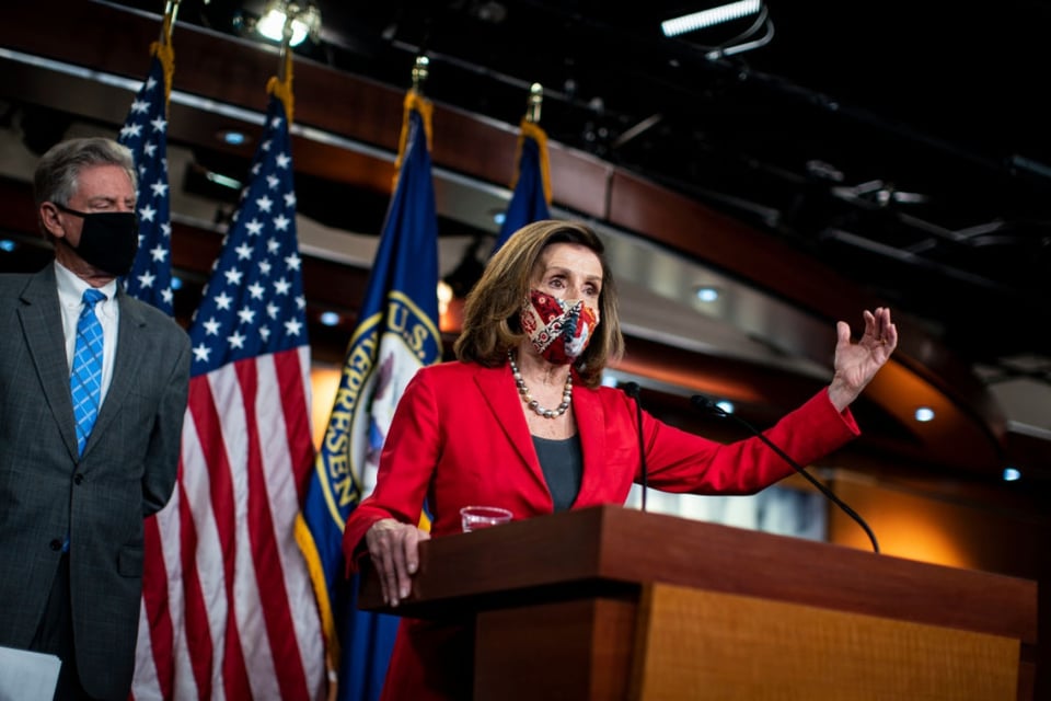 Pelosi llama a Biden «presidente electo» y asegura que acelerarán paquete de estímulo